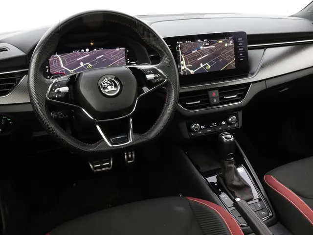 Škoda Kamiq 1.0 TSI 110pk DSG Monte Carlo 2021 Benzine 19