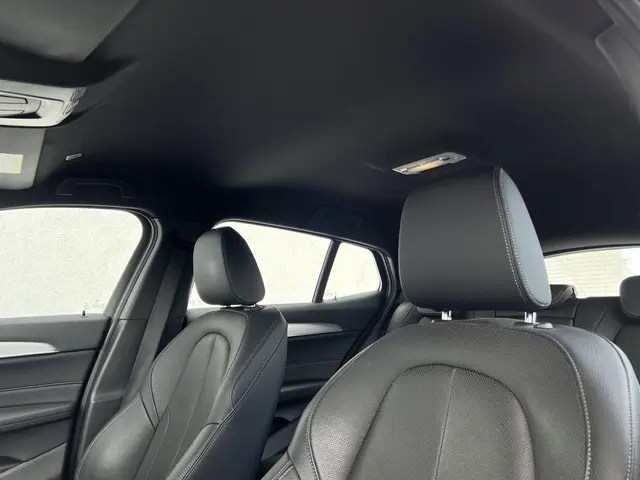 BMW X2 sDrive20i High Executive Edition 2019 Benzine 17