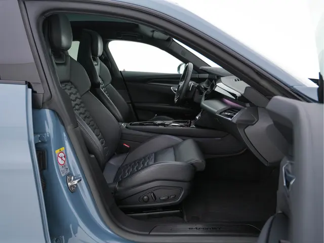 Audi e-tron GT 93 kWh AWD [ 3-Fase ] 2022 Elektrisch 11