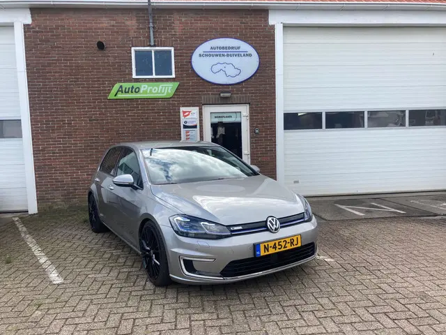 Volkswagen e-Golf e-Golf 2018 Elektrisch