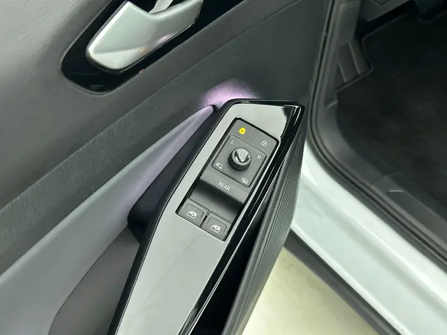 Volkswagen ID.4 Life 77 kWh Auto. 2021 Elektrisch 28