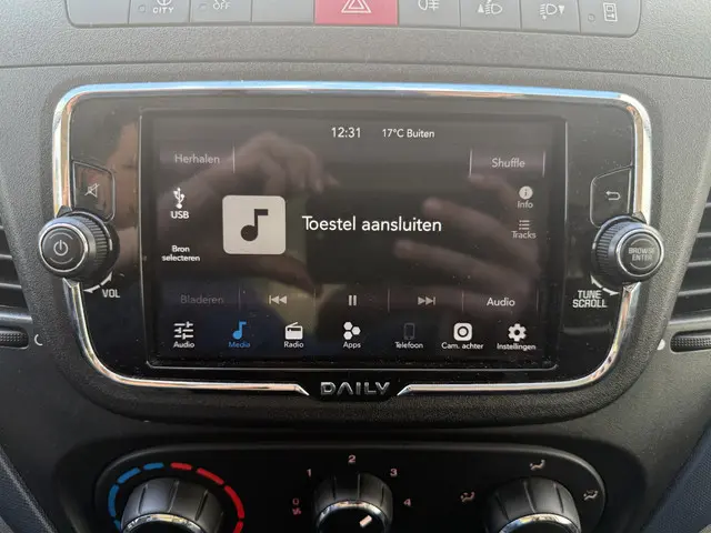 Iveco Daily 35C14 2.3 2021 Diesel 16