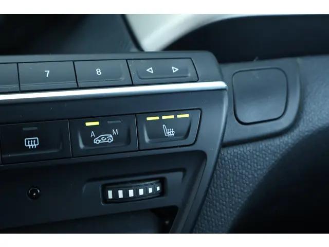 BMW i3 Basis Comfort Advance 22 kWh 2015 Elektrisch 21