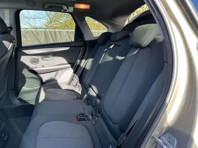 BMW 2 Serie 218 Active Tourer 218iA 2018 Benzine 16