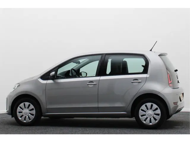 Volkswagen up! 1.0 BMT move up! 2021 Benzine 16