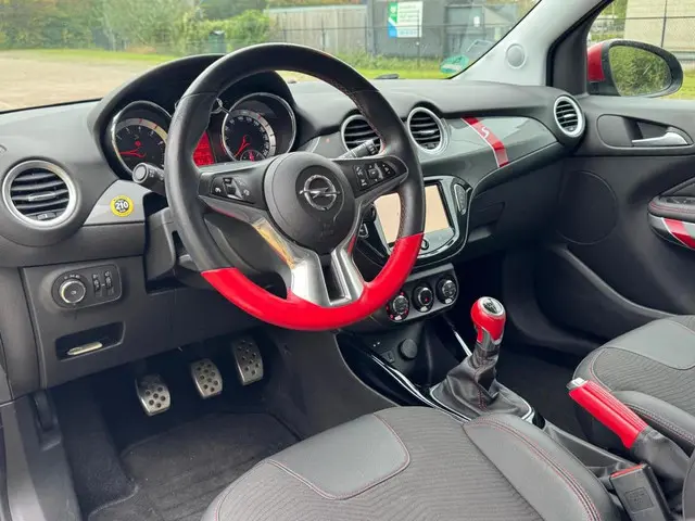 Opel ADAM 1.4 Turbo Rocks S 2015 Benzine 12