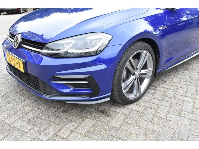 Volkswagen Golf 1.5 TSI Highline Business R 2018 Benzine 9