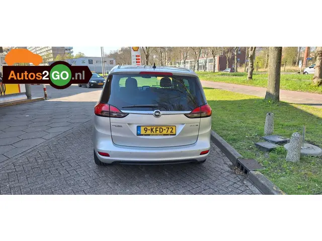 Opel Zafira Tourer 1.4 Cosmo 2013 Benzine 27