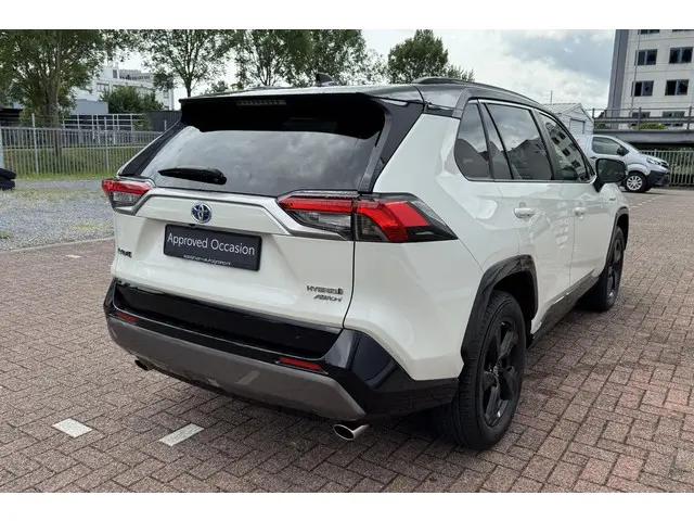 Toyota RAV4 2.5 Hybrid AWD Bi-Tone 2021 Hybride Benzine 8