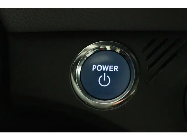 Toyota Yaris 1.5 Hybrid Dynamic 2016 Hybride Benzine 48