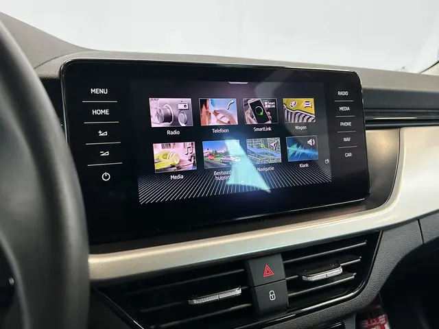 Škoda Kamiq 1.0 TSI Business Edition 2020 Benzine 25