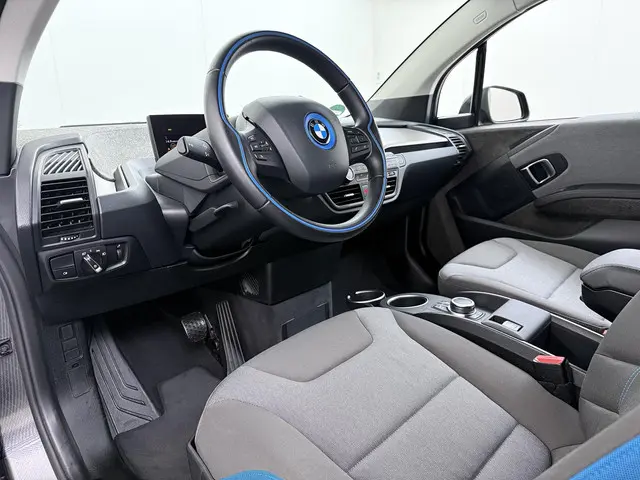 BMW i3 Basis 120Ah 42 kWh 2022 Elektrisch 17