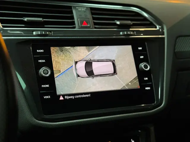 Volkswagen Tiguan 2.0|TDI|4Motion|PANO|HUD 2022 Diesel 20