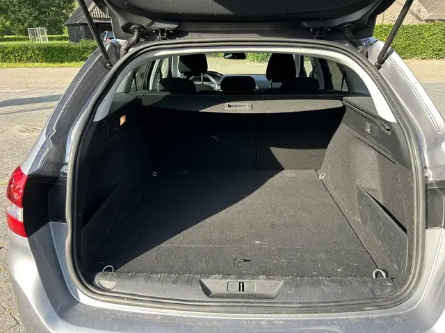 Peugeot 308 SW 1.2 PureTech Active Pack 2020 Benzine 7