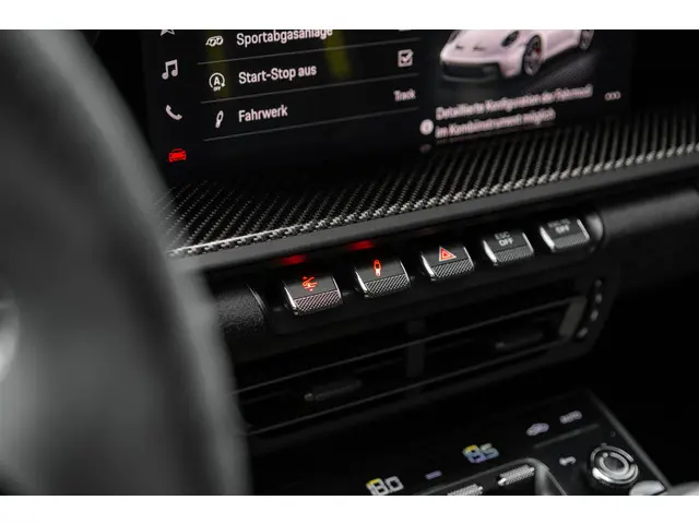 Porsche 911 4.0 GT3 2022 Benzine 17