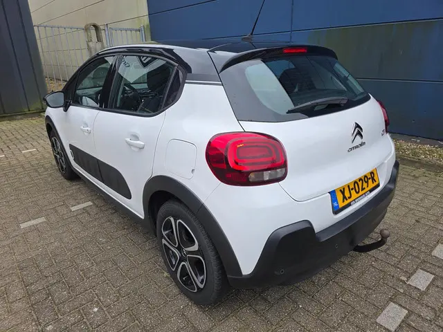 Citroën C3 1.2 PureTech Shine 2018 Benzine 6