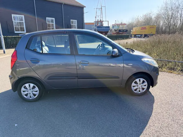 Hyundai i10 1.0 i-Drive Cool Airco Leer Cv 2013 Benzine 8