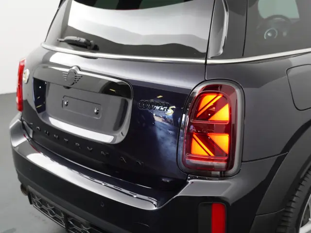 MINI Countryman Cooper SE 2021 Hybride Benzine 27