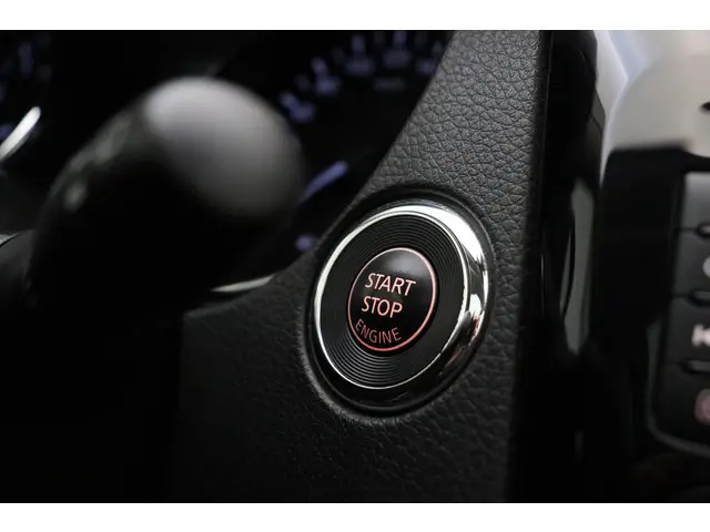 Nissan QASHQAI 1.2 Business Edition 2017 Benzine 24