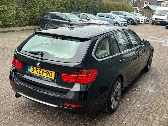 BMW 3 Serie Touring 316i High Executive 2014 Benzine 20