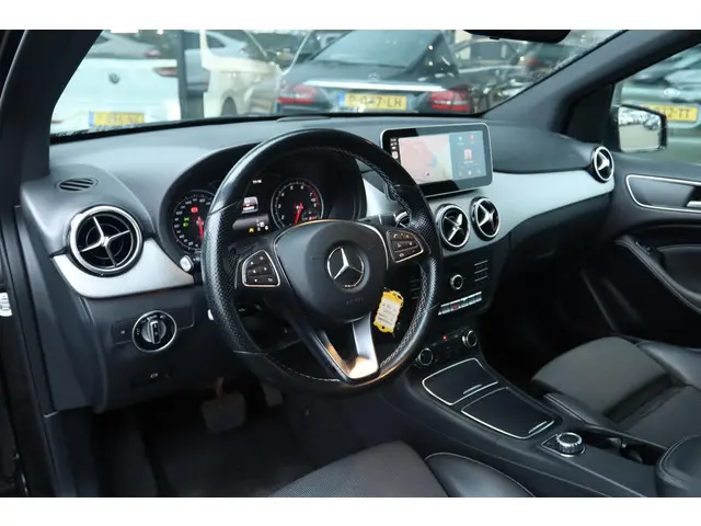 Mercedes-Benz B-Klasse 180 AMBITION 2016 Benzine 3