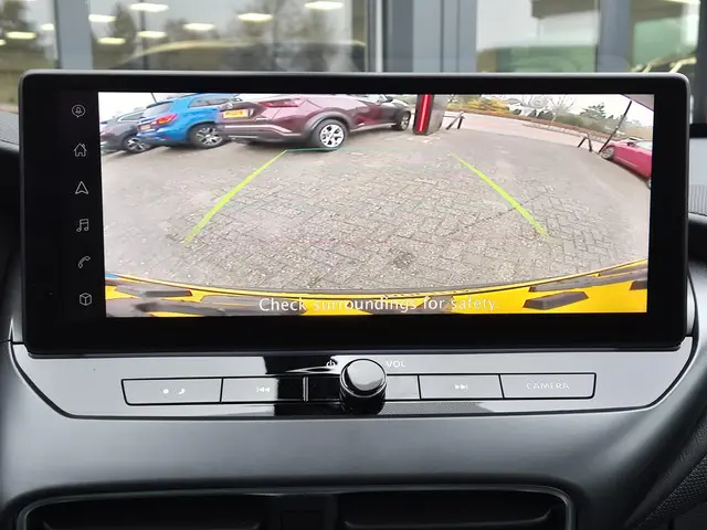 Nissan Juke 1.6 Hybrid N-Connecta 2024 Hybride Benzine 10