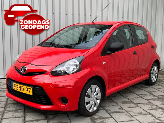 Toyota Aygo 1.0 VVT-i Now|5 Deurs|Airco| 2013 Benzine