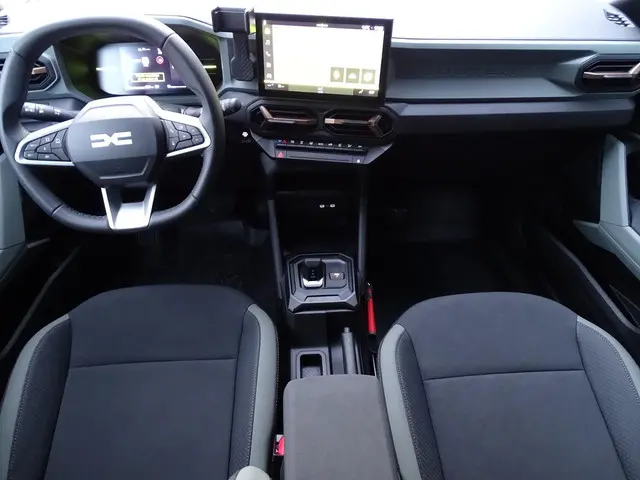 Dacia Duster 1.6 Hybrid 140 Extreme 2025 Hybride Benzine 23