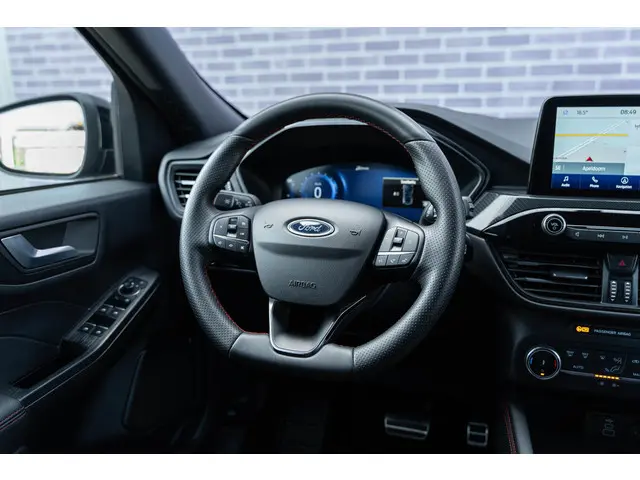 Ford Kuga 2.5 PHEV ST-Line X 2023 Hybride Benzine 27