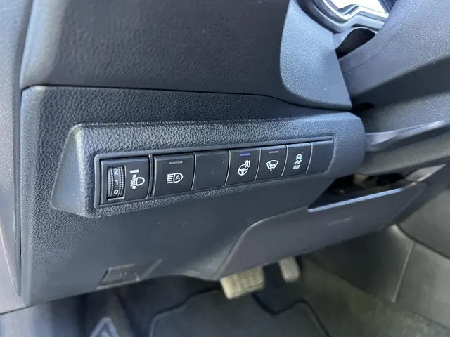 Suzuki Swace 1.8 Hybrid Select 2021 Hybride Benzine 32