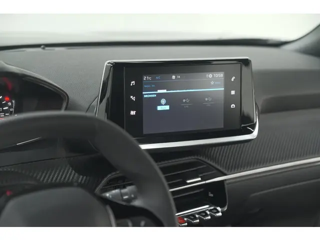 Peugeot 2008 PureTech 130 Active 2023 Benzine 45