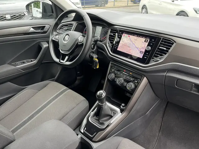 Volkswagen T-Roc 1.5 TSi DSG Sport 2019 Benzine 12