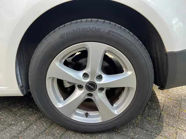 Volkswagen Caddy 1.2 TSI 2012 Benzine 7