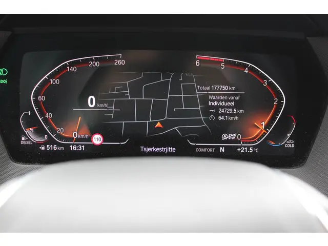 BMW 1 Serie 116d Executive Edition 2020 Diesel 18