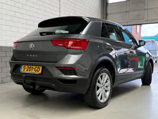 Volkswagen T-Roc 2