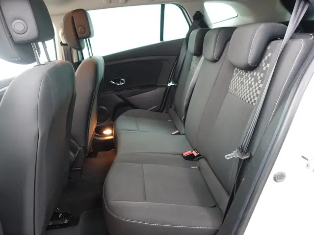 Renault Mégane Estate 1.5 dCi Expression 2012 Diesel 23