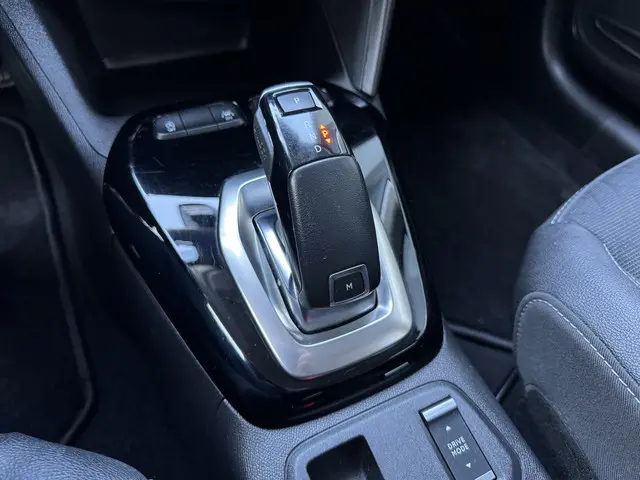 Opel Corsa 1.2 100pk Automaat Edition 2022 Benzine 13