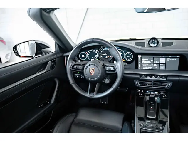 Porsche 911 Carrera 4S Cabriolet 2020 Benzine 29