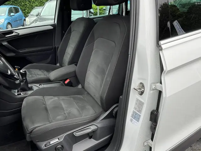 Volkswagen Tiguan 1.4 TSi Connected 2017 Benzine 19