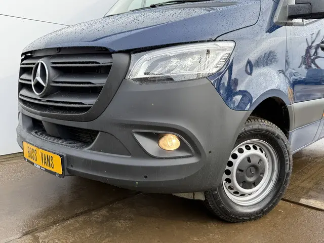 Mercedes-Benz Sprinter 317 1.9 CDI 2022 Diesel 28