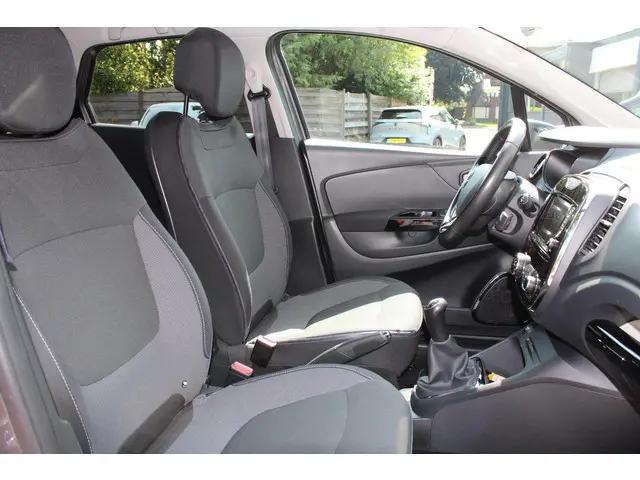 Renault Captur 0.9 TCe Dynamique 2015 Benzine 13
