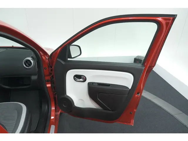 Renault Twingo 1.0 SCe Limited 2019 Benzine 47