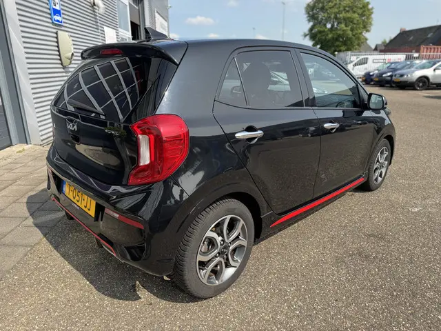 Kia Picanto 1.0 DPi GT-Line 2023 Benzine 6