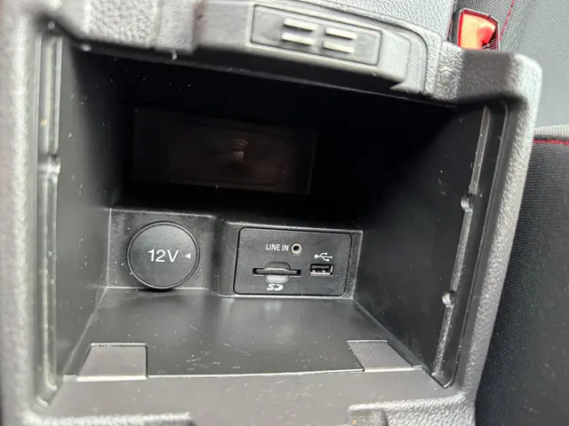 Ford Focus 1.0 Ambiente ST LINE!! 2015 Benzine 19