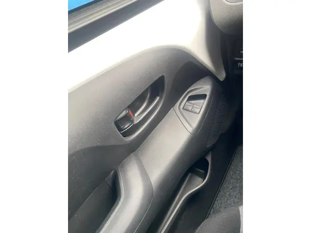 Peugeot 108 1.0 e-VTi Active 2019 Benzine 15