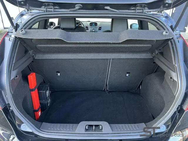 Ford Fiesta 1.6 ST|Nieuw distributieriem 2014 Benzine 17