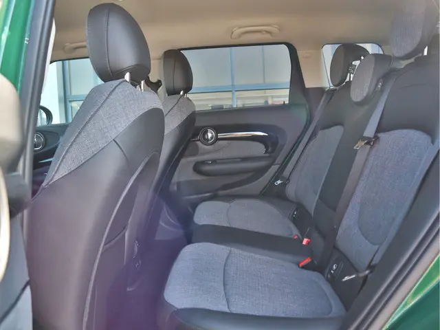 MINI Clubman Mini 1.5 One Business Edition 2022 Benzine 19