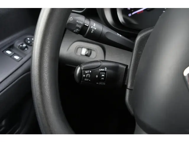 Citroën Berlingo 1.2 PureTech Club 2020 Benzine 14