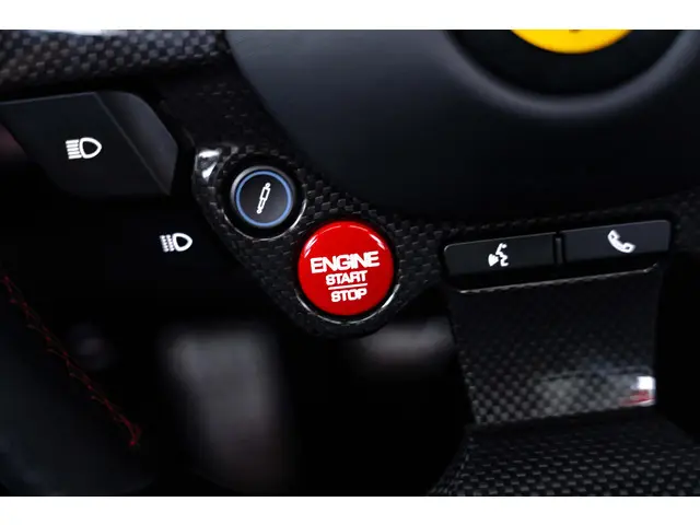 Ferrari 812 GTS 6.5 V12 HELE 2020 Benzine 35
