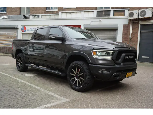 Dodge Ram 1500 5.7 V8 4x4 Rebel Sport 2020 LPG/Gas 52